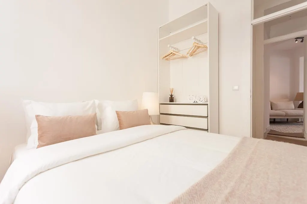 Your Lisbon Home Santa Apolonia